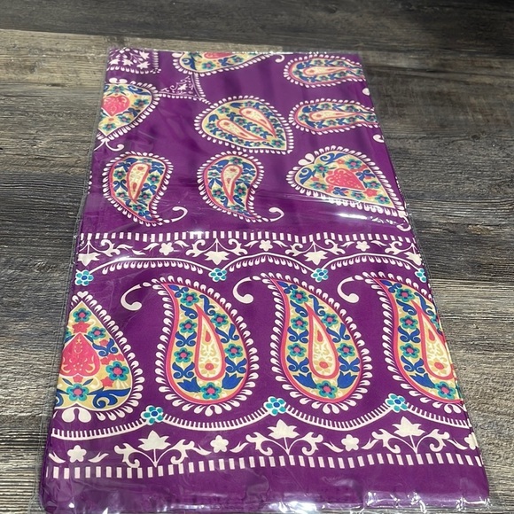 100% silk scarf - Picture 2 of 8